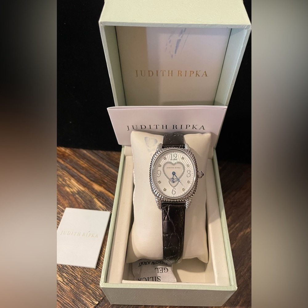 MINT Judith Ripka Sterl Silver Quartz Watch w/Cabachon Crown